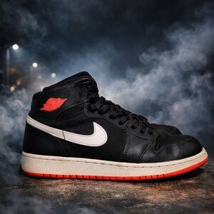 Retro Jordan 1 Mid Hot Lava